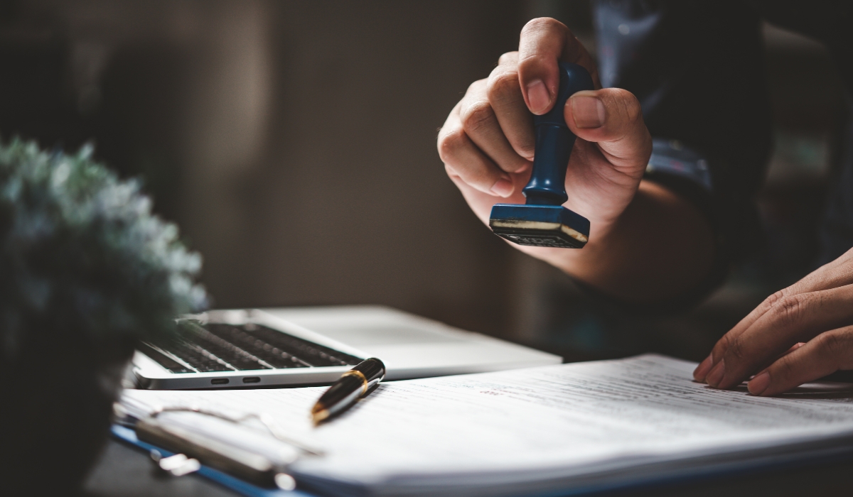 Can Women on a Husband-Sponsored UAE Residence Visa Work? Here’s What the Rules Say